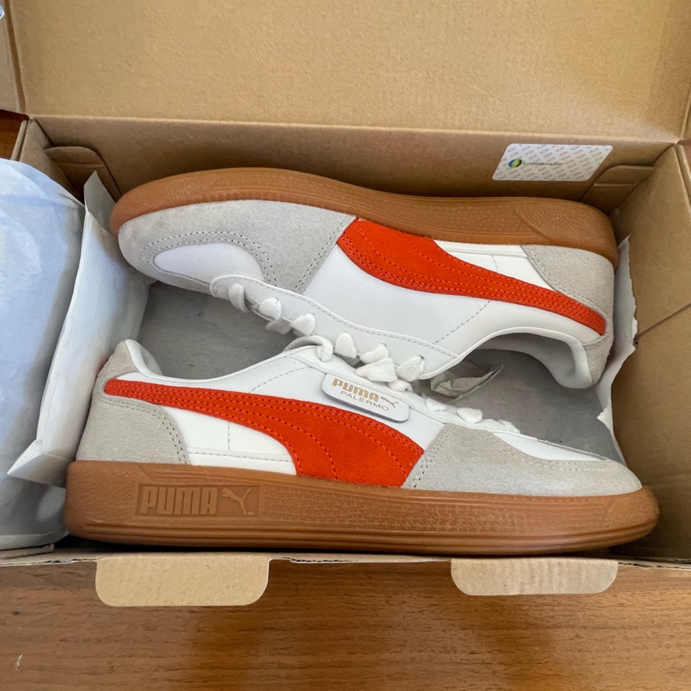 New- worn once -comes with box.